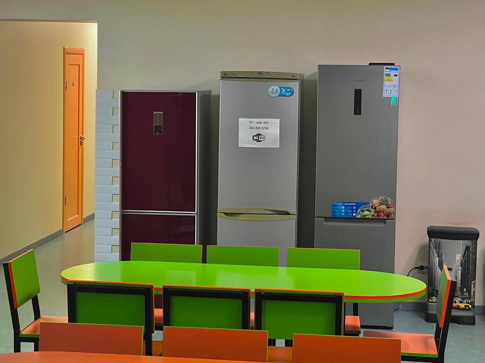 Demeevsky Hostel Kyiv Exterior photo
